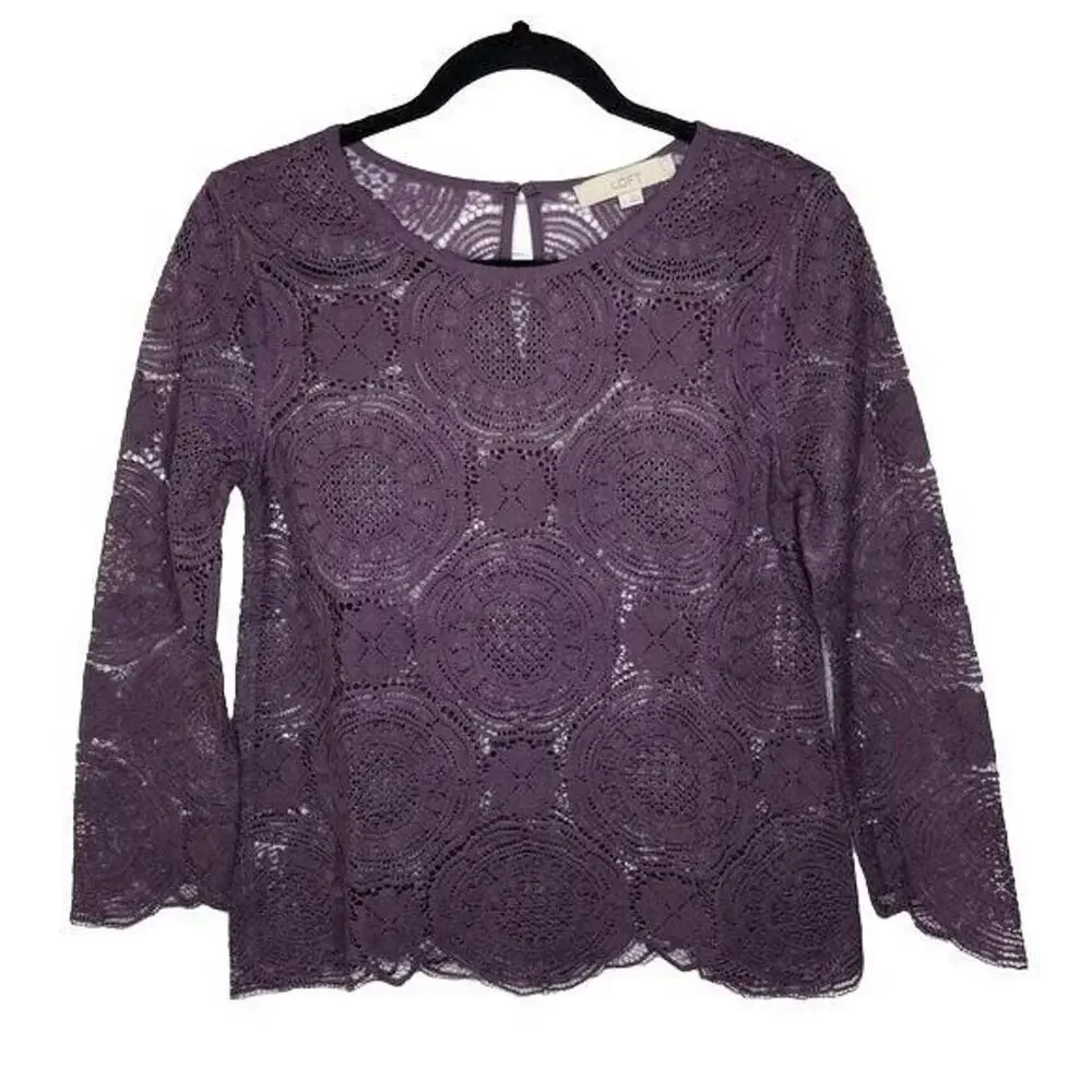Ann Taylor Sheer Laced Long Sleeve Top Round Neck Key Hole Button XS Plum #4224